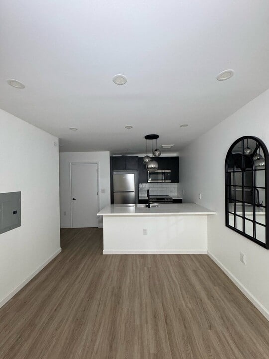 556 Market St in Newark, NJ - Building Photo