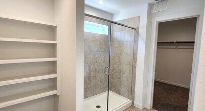 3926 Pierce Pl Ln in Katy, TX - Foto de edificio - Building Photo