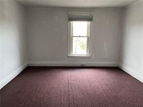 95 Hayes Ave in Washington, PA - Building Photo - Building Photo