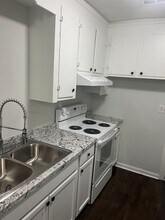 30 Piedmont Ave in Charleston, SC - Building Photo - Building Photo