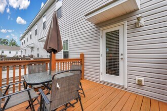 174 Horizon Ln in Richmond Hill, GA - Building Photo - Building Photo