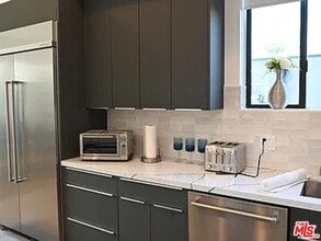 1410 Coronado Terrace in Los Angeles, CA - Building Photo - Building Photo