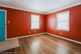3354 Monroe St in Dearborn, MI - Building Photo - Building Photo