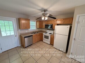 483 Pharr Dr SW in Concord, NC - Building Photo - Building Photo