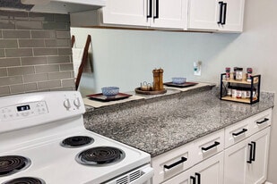 The Arts Apartments at Bluebonnet Place in Baton Rouge, LA - Building Photo