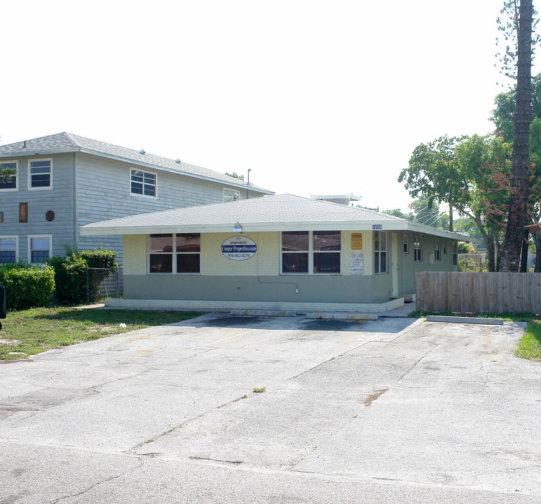 1204-1208 NW 5th Ave in Fort Lauderdale, FL - Building Photo