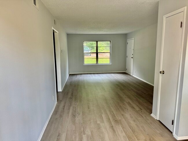 4715 SE Adams Blvd, Unit 922a