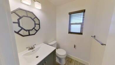 6116 Hefley St in Westminster, CA - Building Photo - Building Photo