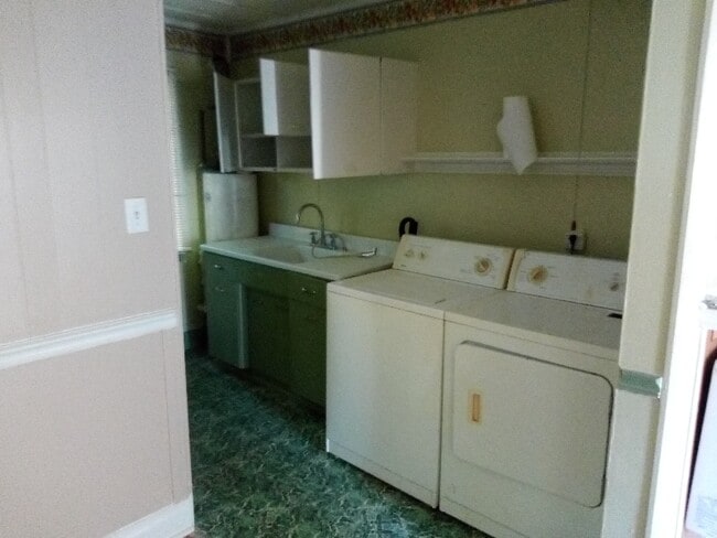 224 Clement Ave in Danville, VA - Foto de edificio - Building Photo