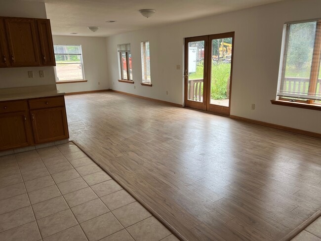 3360 Burtch Rd, Unit B