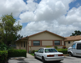 5619 Mckinley St Apartamentos