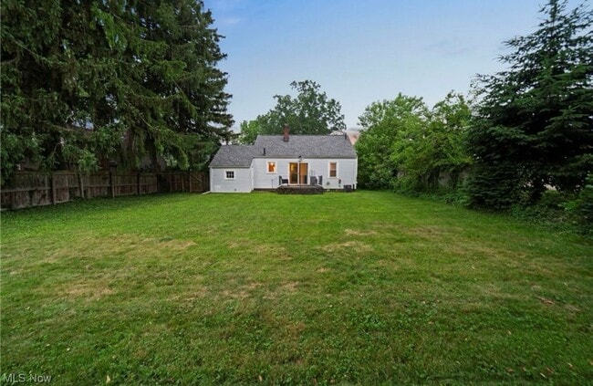 187 Everhard Rd SW in North Canton, OH - Building Photo - Building Photo