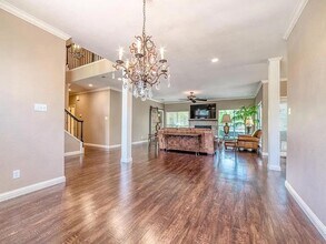 5 Dovedale Cove in The Hills, TX - Building Photo - Building Photo