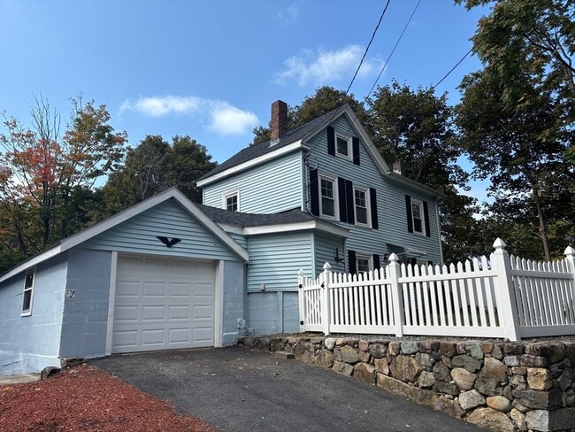 23 James St in Woburn, MA - Building Photo - Building Photo