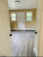 41 Wakeman Ave, Unit 2 in Newark, NJ - Building Photo - Building Photo