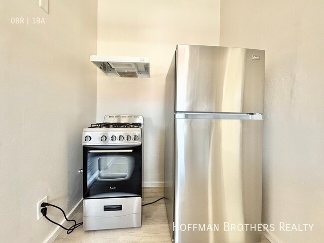 property at 1316 S Pacific Ave