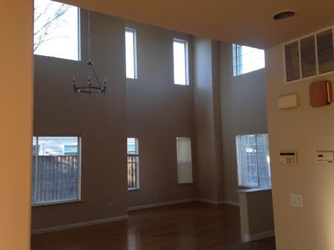 5124 Paddock Ct in Antioch, CA - Building Photo - Building Photo