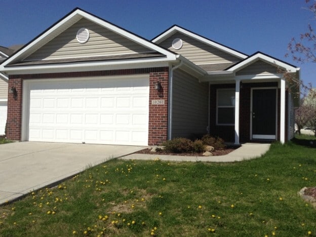 property at 10261 Sunvista Ct