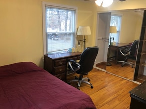13 Merklin Ave in West Orange, NJ - Building Photo - Building Photo