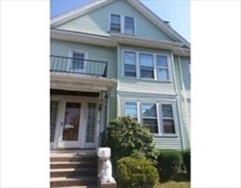 114 Lake St in Arlington, MA - Building Photo