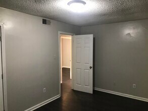 48 S Bristol Rd in Marion, AR - Building Photo - Building Photo