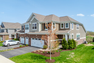23113 N Pinehurst Dr in Kildeer, IL - Building Photo