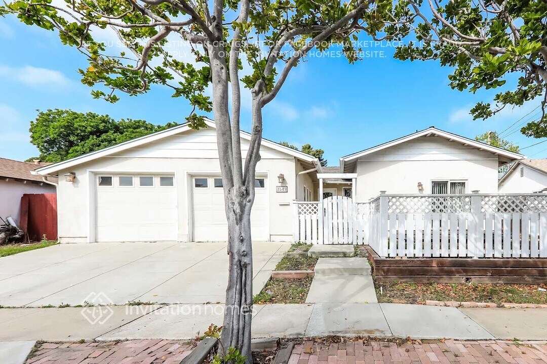 3549 Accomac Ave in San Diego, CA - Building Photo