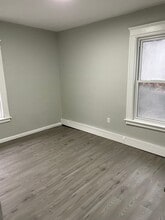 7 Ash St in Waterbury, CT - Building Photo - Building Photo