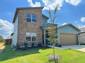 3304 Kingdom Dr in Denton, TX - Building Photo - Building Photo
