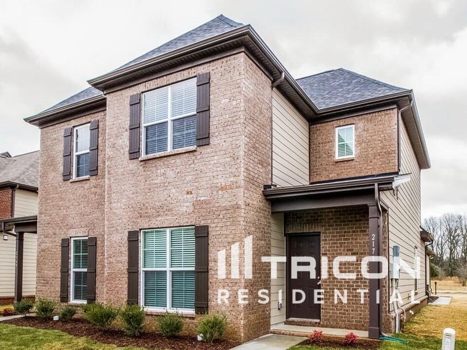 2171 Cason Ln in Murfreesboro, TN - Foto de edificio