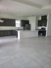 9935 SW Cloister Dr, Unit 09-907 in Port St. Lucie, FL - Building Photo - Building Photo