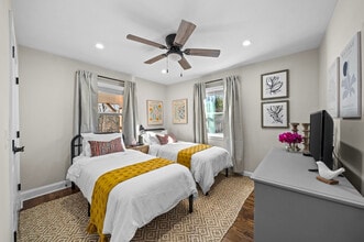 33 Essex Ct in Greenville, SC - Building Photo - Building Photo