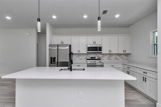 7911 N Pocono Dr in Citrus Springs, FL - Building Photo - Building Photo