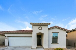 2743 W Apollo Rd in Phoenix, AZ - Building Photo