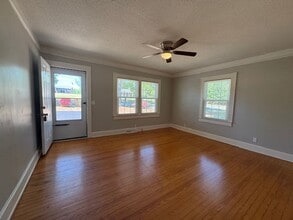 1352 Milford Church Rd in Greer, SC - Building Photo - Building Photo