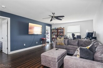 9327 Glenforest Dr in Naples, FL - Building Photo - Building Photo