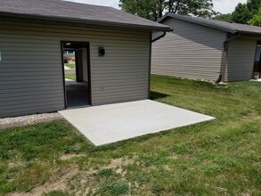 434 Eagles Way, Unit B in Troy, IL - Building Photo - Building Photo