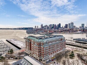 197 8th St in Boston, MA - Building Photo - Building Photo
