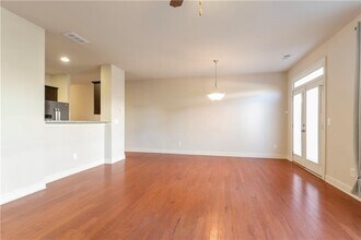 2394 Whiteoak Ct SE in Smyrna, GA - Building Photo - Building Photo