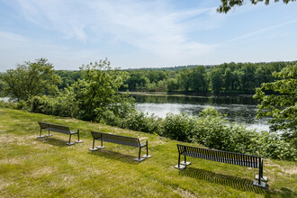 Riverside on the Delaware in Matamoras, PA - Foto de edificio - Building Photo