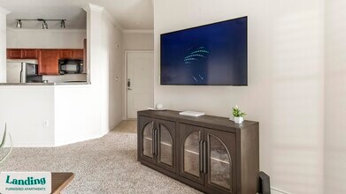 8989 West Rd in Houston, TX - Building Photo - Building Photo