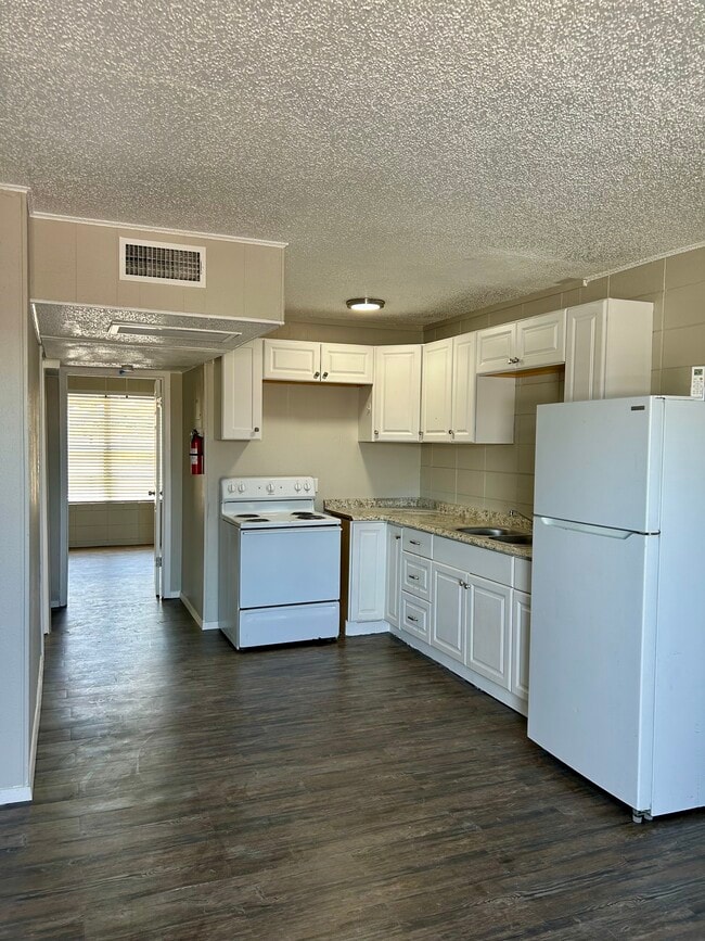 Bryant Place in San Angelo, TX - Building Photo - Building Photo