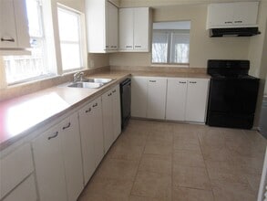 12806 Flaxseed Way in Stafford, TX - Building Photo - Building Photo