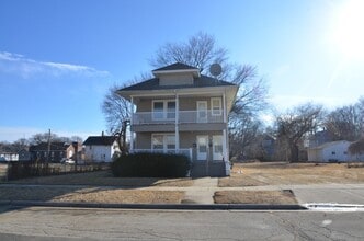 1412 Elm St in Rockford, IL - Building Photo - Building Photo