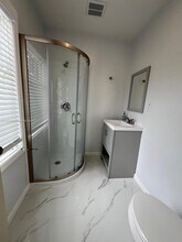 811 NW 21st Ct-Unit -811 in Miami, FL - Building Photo - Building Photo