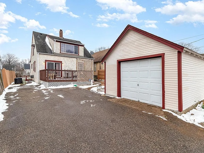 1139 Maryland Ave E in St. Paul, MN - Building Photo - Building Photo