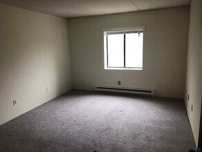 46 Cochituate Rd, Unit 304 in Framingham, MA - Building Photo - Building Photo