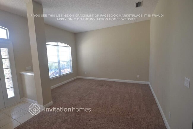 382 Edge of Woods Rd in St. Augustine, FL - Foto de edificio - Building Photo