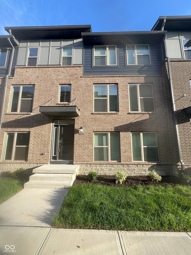 property at 13474 Elias Pl