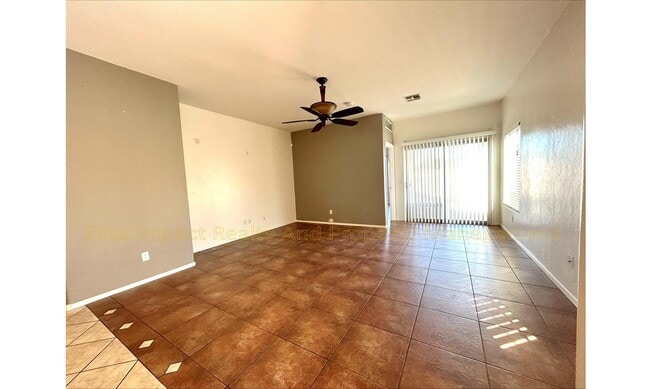 1037 S Speckled Stone Way in Tucson, AZ - Building Photo - Building Photo